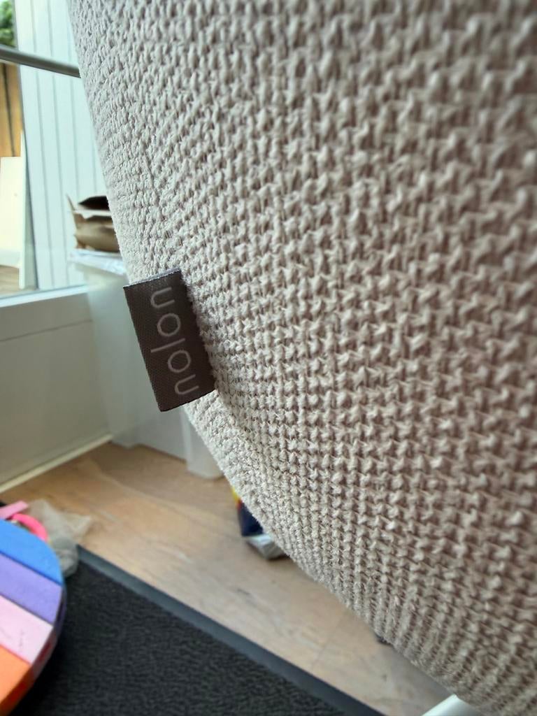 Nolon Draaistoelen - Lichtgroen & Crème Stoffering, Huis en Inrichting, Stoelen, Ophalen, Overige kleuren, Zo goed als nieuw, Metaal