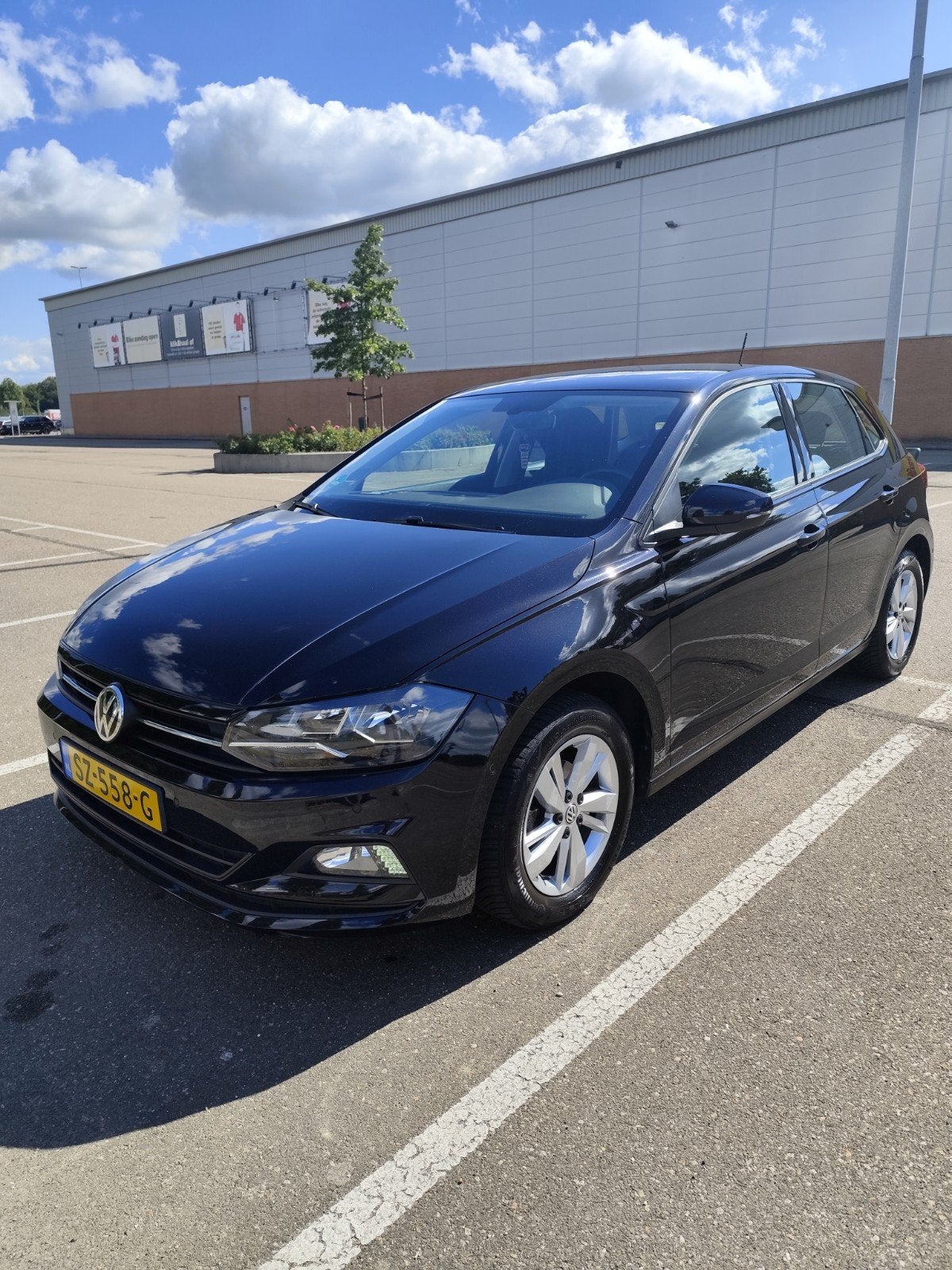 Vw Polo 1.0 Tsi Bussiness Edition met NAP, Voorwielaandrijving, Stof, Zwart, Handgeschakeld