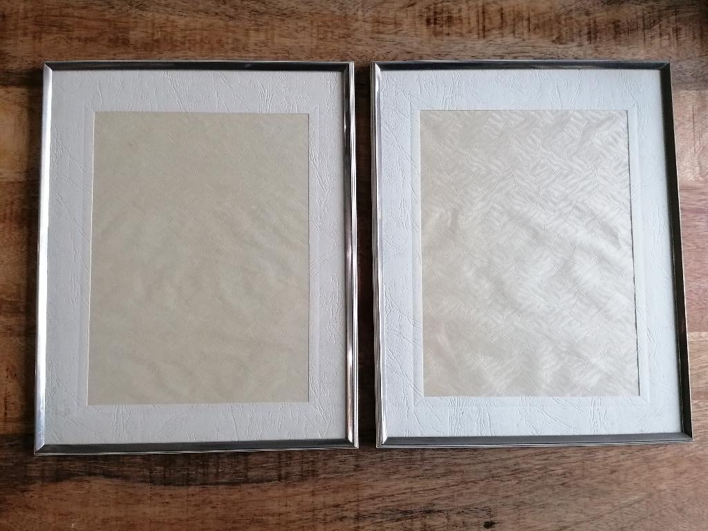 2 identieke fotolijsten uit de jaren '70 - '80, Audio, Tv en Foto, Fotografie | Fotolijsten, Ophalen of Verzenden, Gebruikt