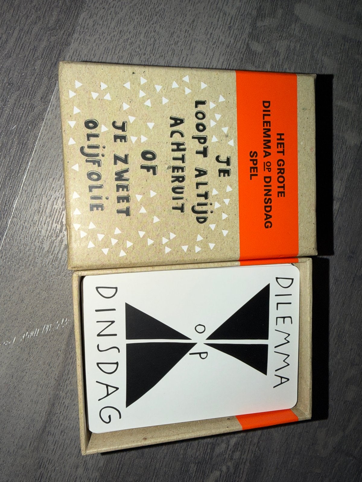 Het Grote Dilemma op Dinsdag Spel - Zo goed als nieuw, Ophalen, Zo goed als nieuw