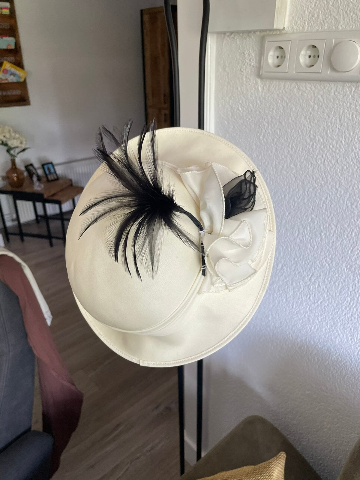 Kleur gebroken wit, maat 58, Kleding | Dames, Hoeden en Petten, Ophalen, Gedragen, 58 cm (L, 7¼ inch) of meer