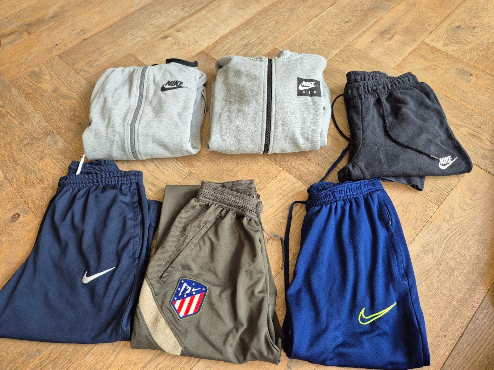Nike sportkleding pakket, Ophalen of Verzenden, Overige maten