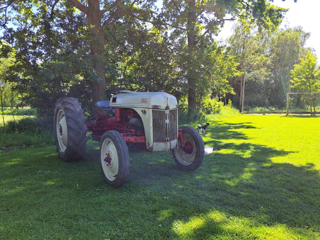 Ford 8N Dearborn, Ophalen of Verzenden