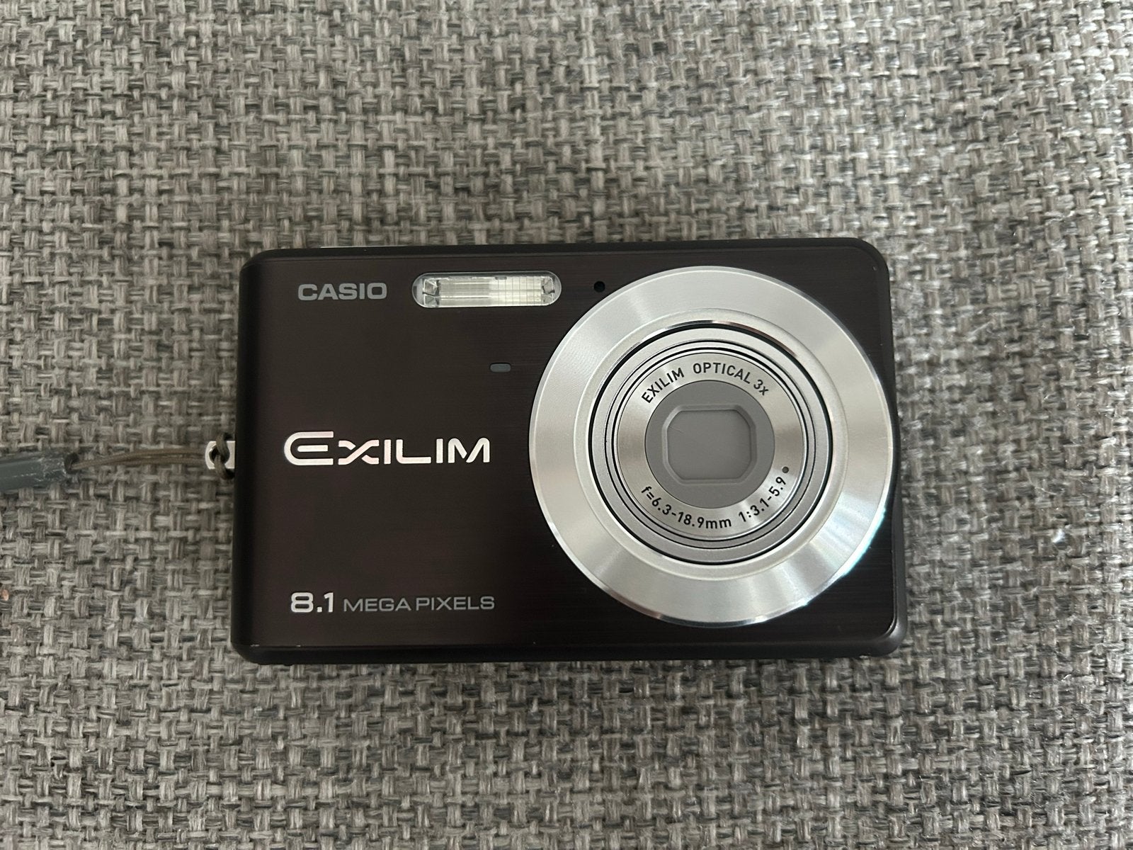 Casio Exilim EX-Z8 Digitale Camera - 8.1 Megapixels, Audio, Tv en Foto, Casio, Oplader, Ophalen of Verzenden, Zo goed als nieuw