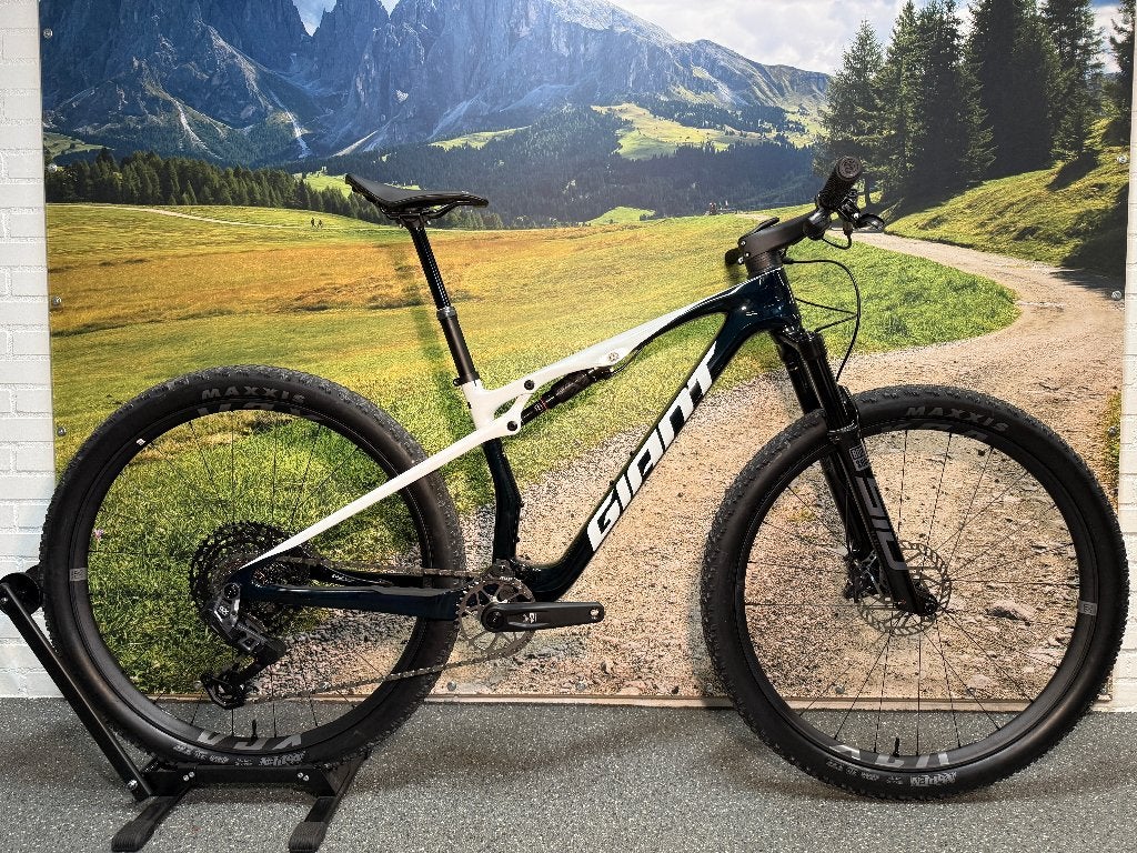 Aanbieding Giant Anthem Advanced SL 2 M Sram 90/GX AXS €4999, Fietsen en Brommers, Ophalen, Nieuw, 49 tot 53 cm, Giant