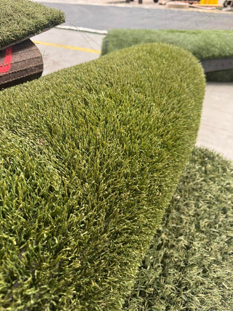 24m2 Kunstgras. 4cm hoog. (4m x 6m) €120,-, Tuin en Terras, Gras en Kunstgras, Ophalen of Verzenden, Zo goed als nieuw, Boerhaaveweg 10