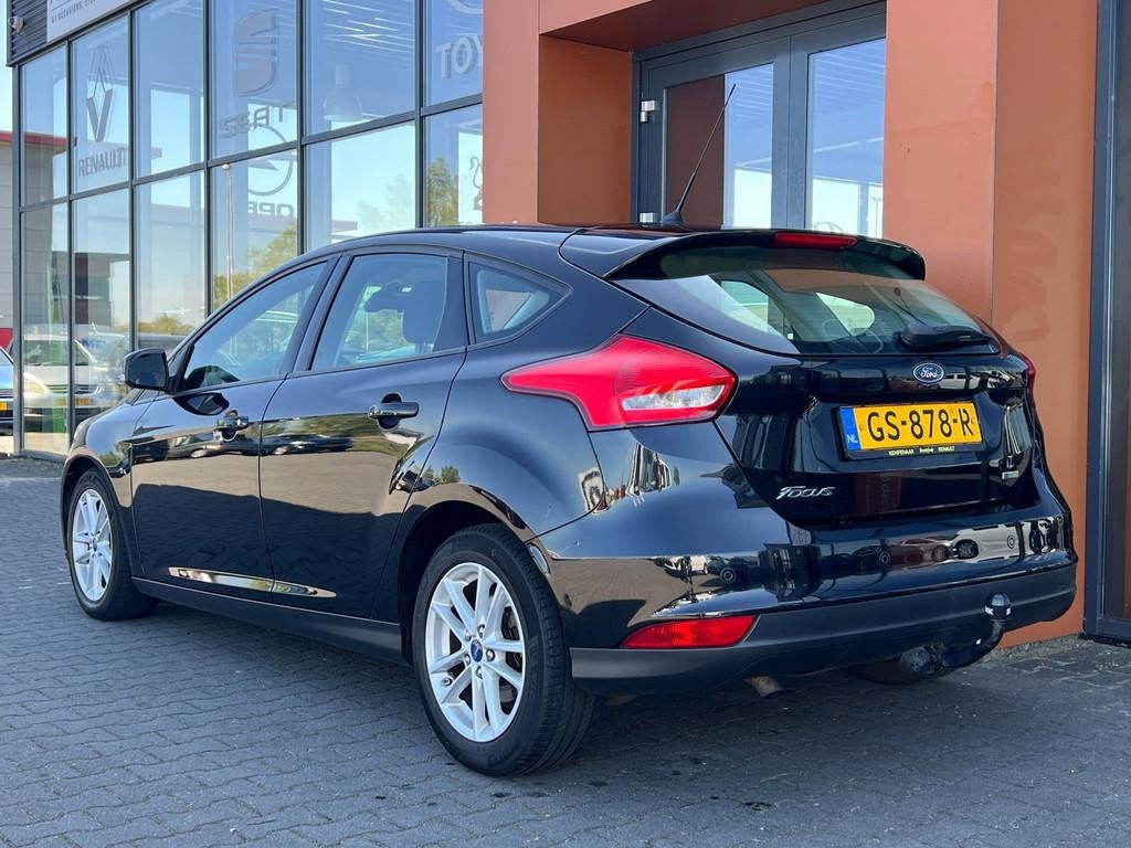 Ford Focus 1.0|Navi|PDC|Cruise|Bluetooth|Isofix|Airco, 101 pk, Gebruikt, 635 kg, Zwart