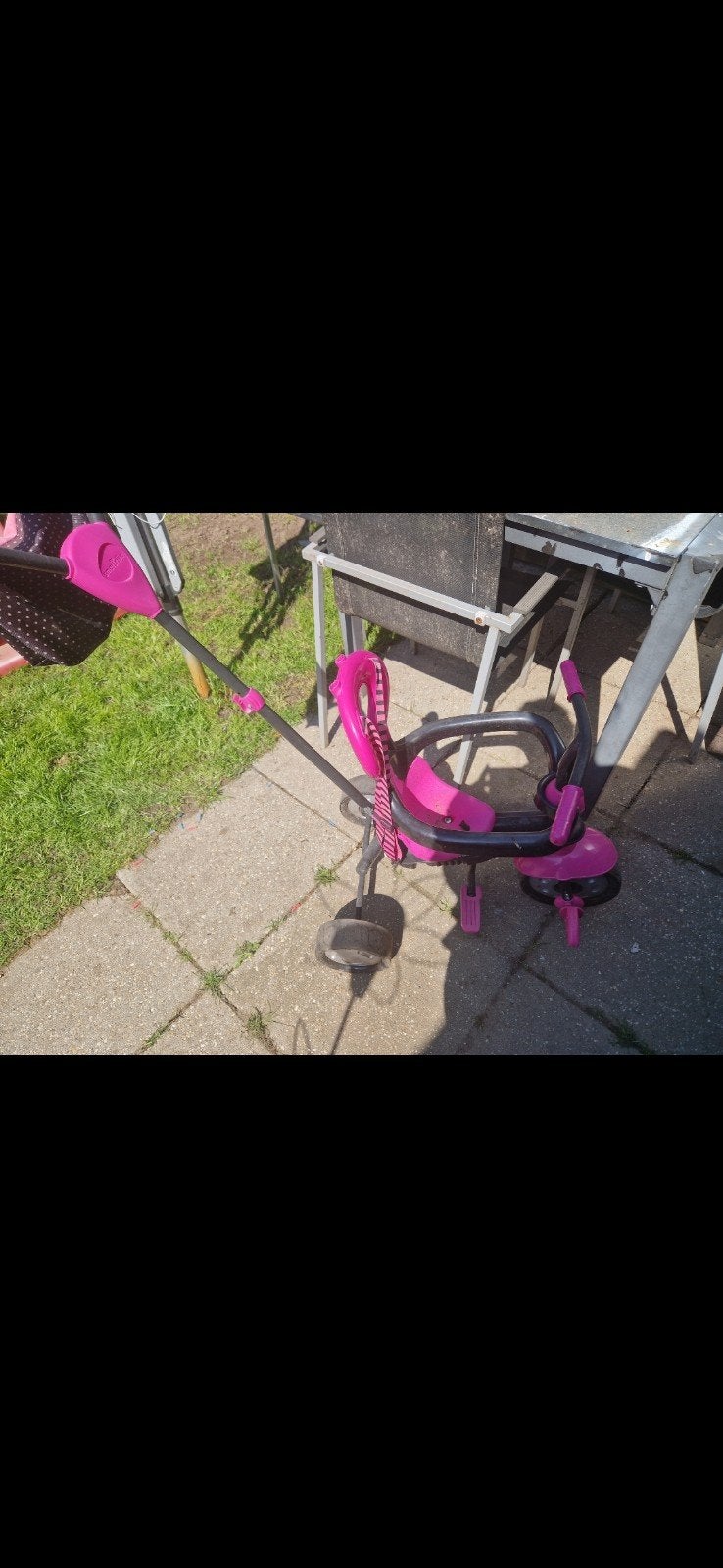 Roze driewieler met duwstang, Ophalen, Gebruikt, Onbekend, Duwstang