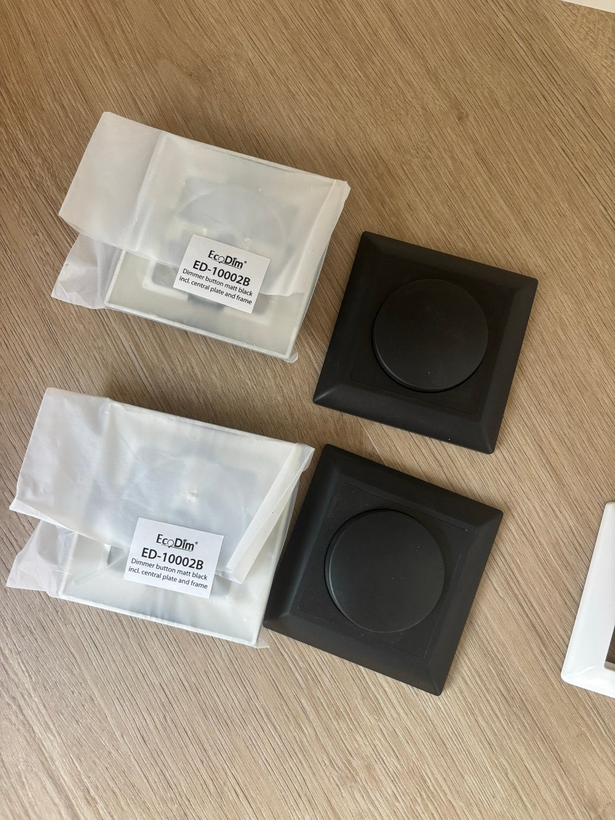 Zwarte Kapjes voor dimmer 2x nieuw, 2x z.g.a.n., Ophalen, Zo goed als nieuw, Overige typen
