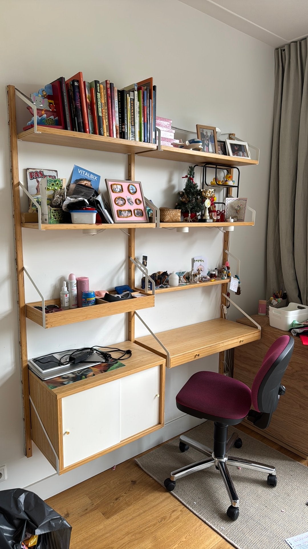 Ikea wandrekje met bureau, Ophalen, 50 tot 100 cm, Zo goed als nieuw, Minder dan 100 cm
