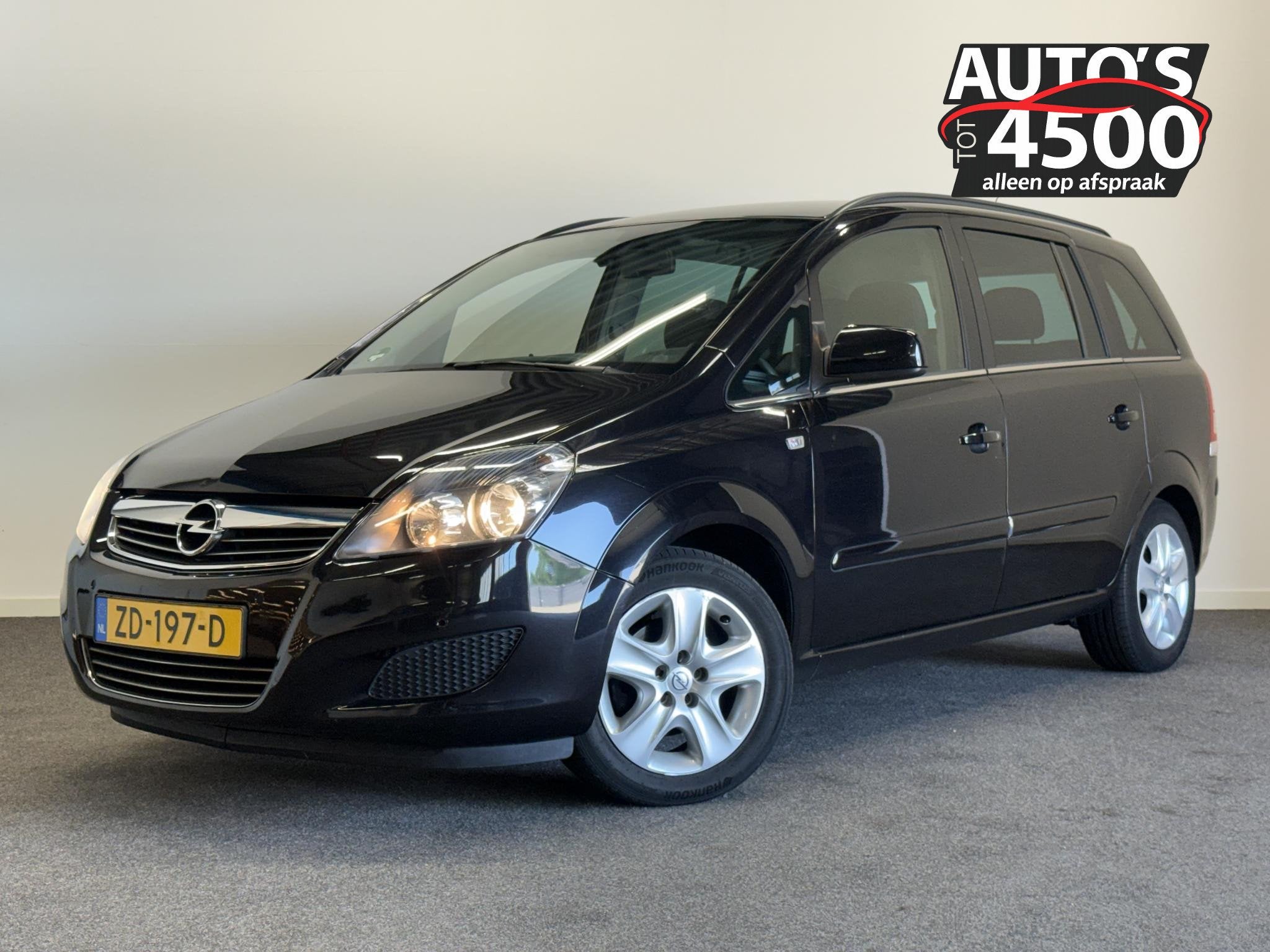 Opel Zafira 1.6 Edition 7 persoons! Airco! Cruise! Trekhaak!, Voorwielaandrijving, Euro 5, Gebruikt, 4 cilinders