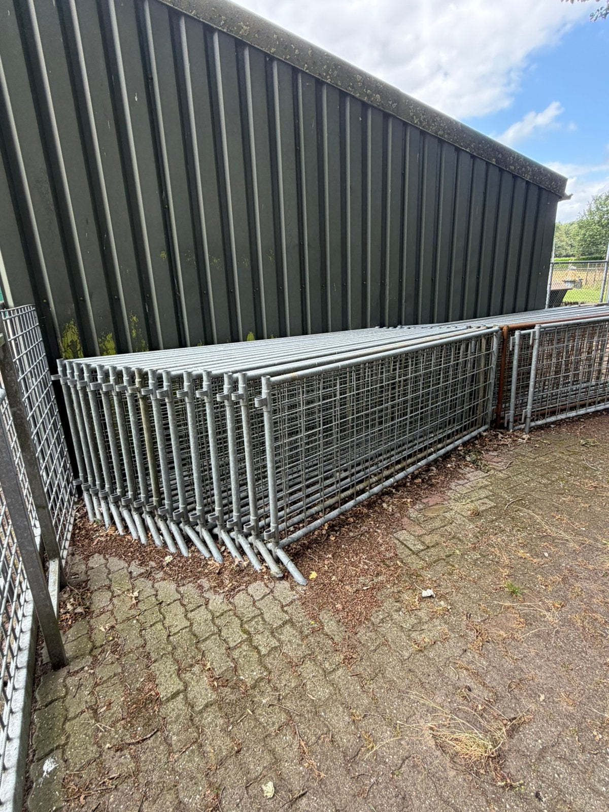 Zwaar gegalvaniseerd Hekwerk koppelbaar., Tuin en Terras, Ophalen, Zo goed als nieuw, IJzer, Spijlenhekwerk