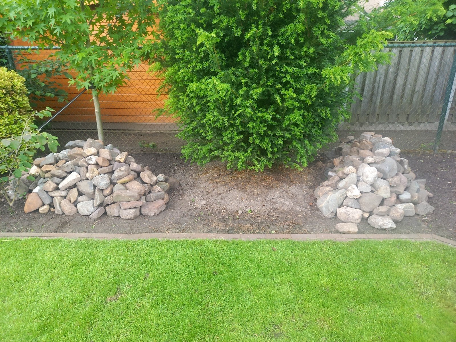 Gratis af te halen: 2 stapels maaskeien, Tuin en Terras, Grind, Keien en Split, Ophalen, Kei
