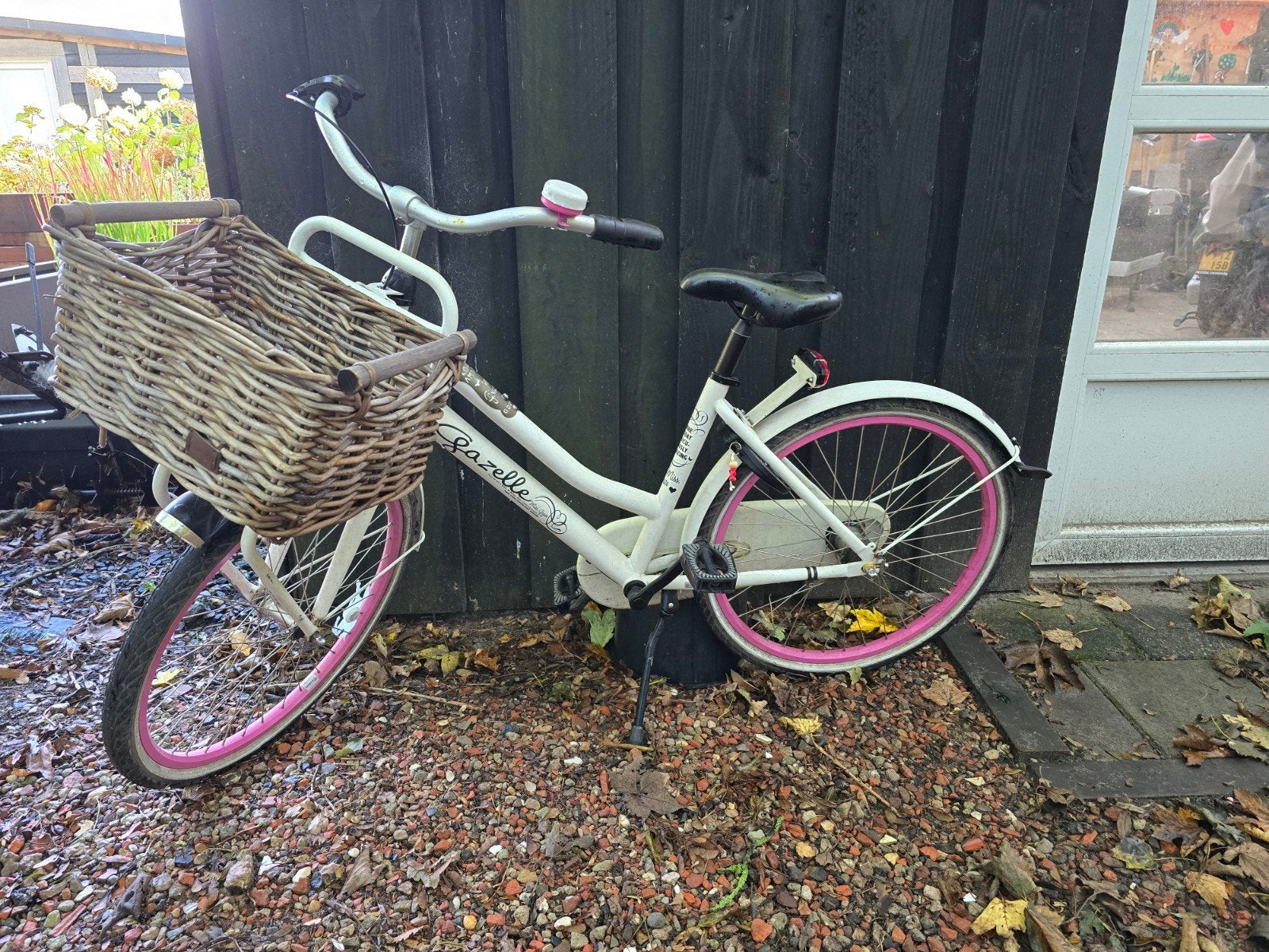 Gazelle meisjesfiets 24 inch met 3 versnellingen en mand, Ophalen, 24 inch, Versnellingen, Zo goed als nieuw