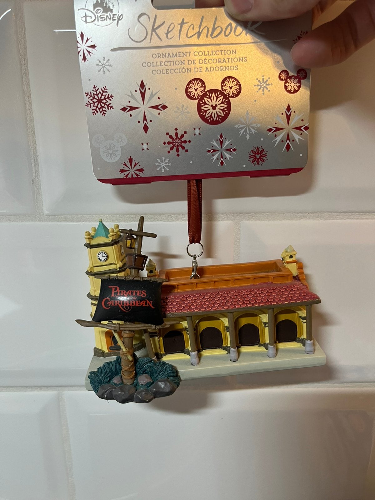 Disney USA pirates of the carribean sketchbook ornament, Ophalen of Verzenden, Overige figuren, Nieuw, Beeldje of Figuurtje