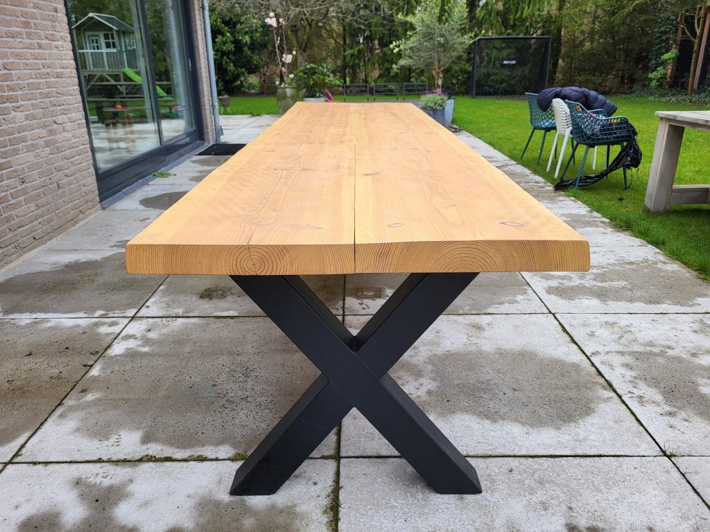 Exclusieve tuintafel douglas/lariks hout met stalen frame, Niet ingevuld, Niet ingevuld, Nieuw, Ophalen of Verzenden