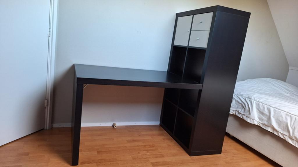 Bureau met kast, Zwart, 154 cm, Zo goed als nieuw, IKEA