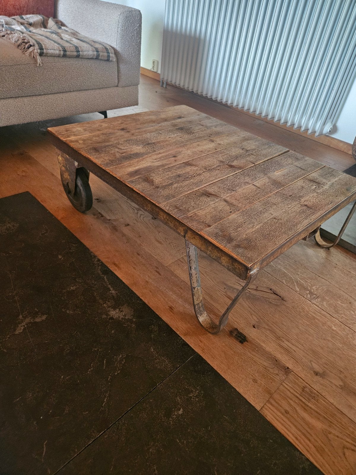 Oude fabriekspalletwagen (2), Ophalen, Gebruikt, 50 tot 100 cm, 50 tot 100 cm
