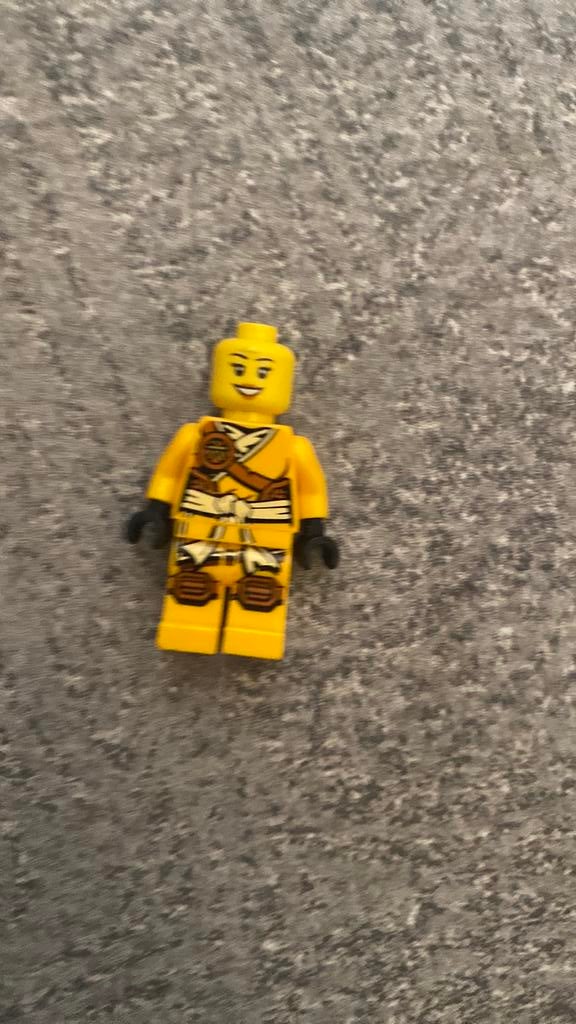 Lego ninjago skylor yellow nina, Gebruikt, Lego, Ophalen of Verzenden, Minifiguur