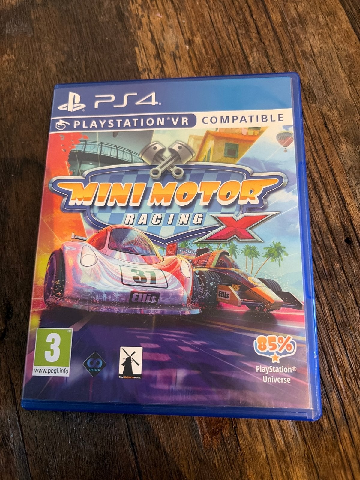Mini Motor Racing X PS4 VR Compatible - Racegame, Ophalen, Online, 1 speler, Racen en Vliegen