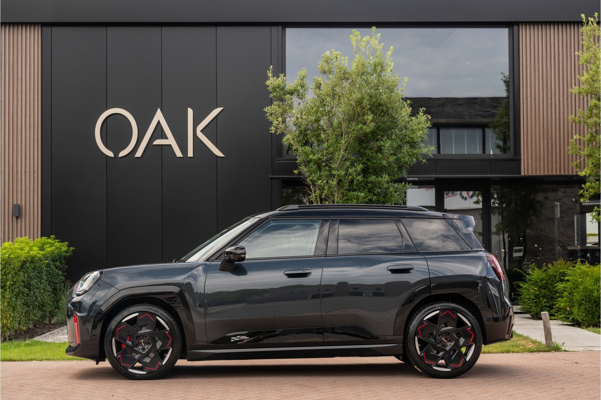 MINI Aceman E JCW John Cooper Works 54.2 kWh | Panorama | H&, Auto's, Gebruikt, Zwart, Aceman, SUV of Terreinwagen
