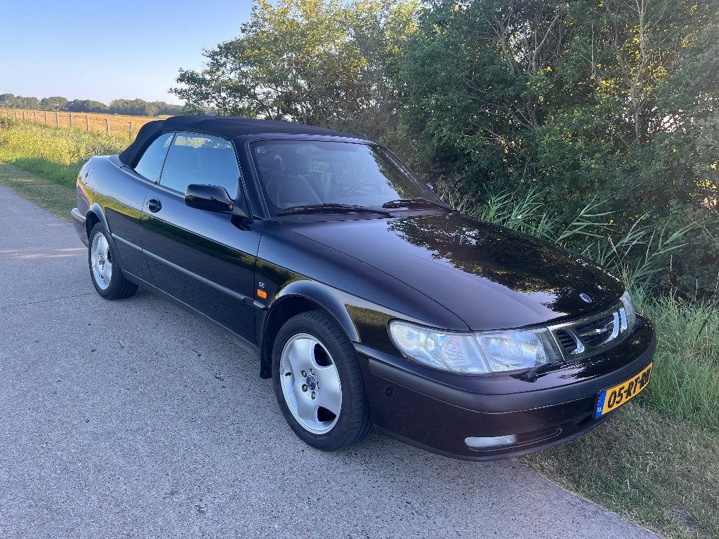 Saab 9-3 2.0t Cabrio 2000 Zwart, 730 kg, Zwart, 4 cilinders, Cabriolet