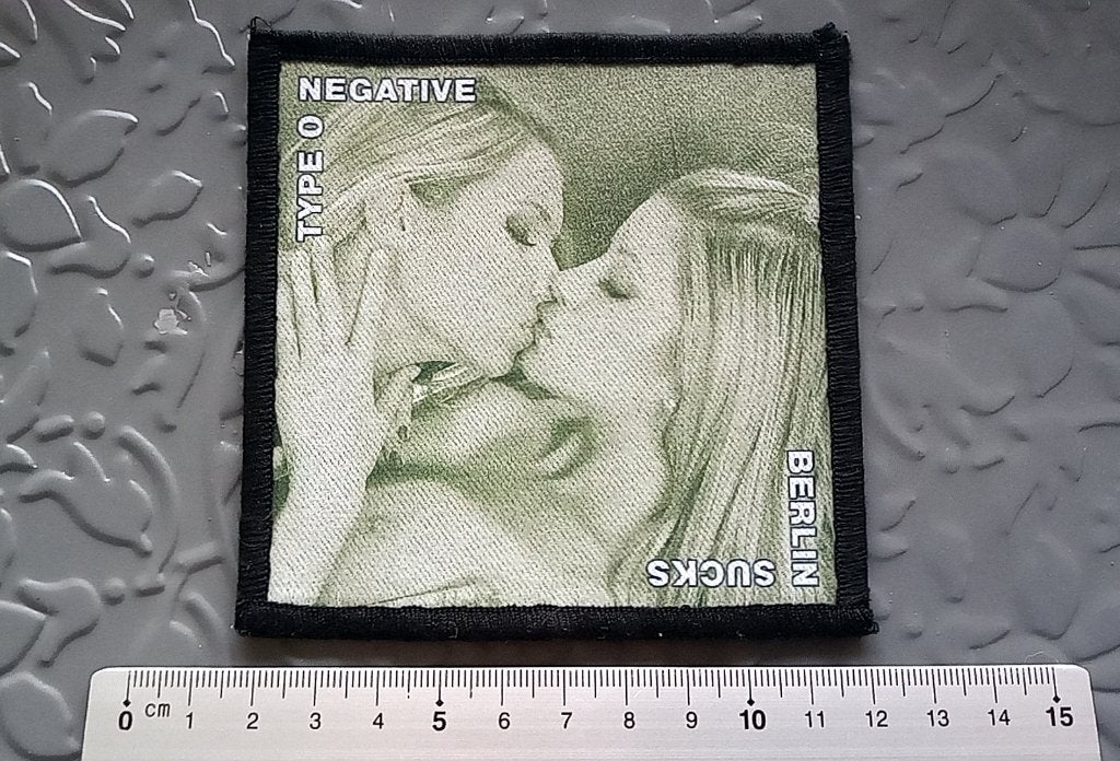 Type O Negative printed Berlin sucks  printed patch t98, Verzenden, Nieuw, Kleding