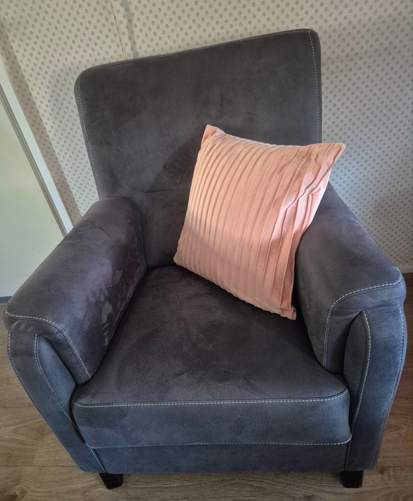 Keurige feauteuil, Ophalen, Zo goed als nieuw, Eenpersoons, Minder dan 150 cm