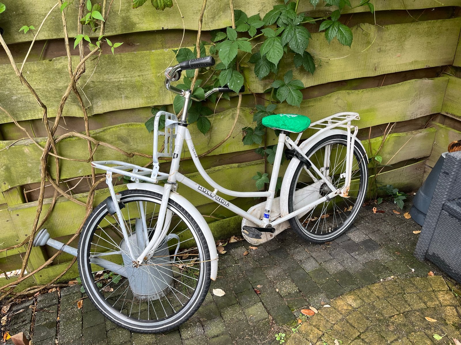 Hollandia Damesfiets 26 inch - Wit, Fietsen en Brommers, Ophalen, Gebruikt, 26 inch of meer