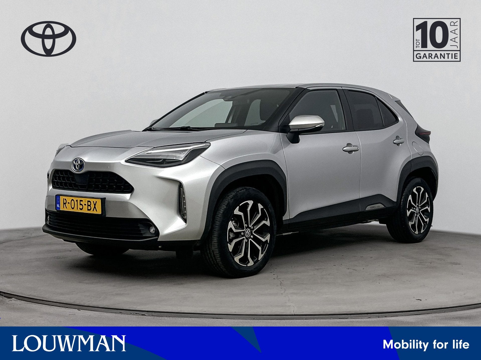 Toyota Yaris Cross 1.5 Hybrid First Edition | Dealer onderho, 12 maanden, Stof, Gebruikt, 116 pk