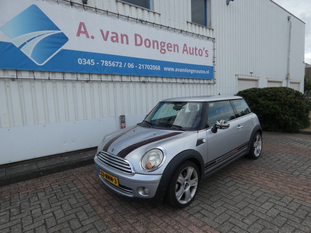 Mini ONE 1.4 ONE Pepper,Airco,LM Velgen,APK 11-06-27, Auto's, Gebruikt, Elektrische ramen, 4 stoelen, 49 €/maand