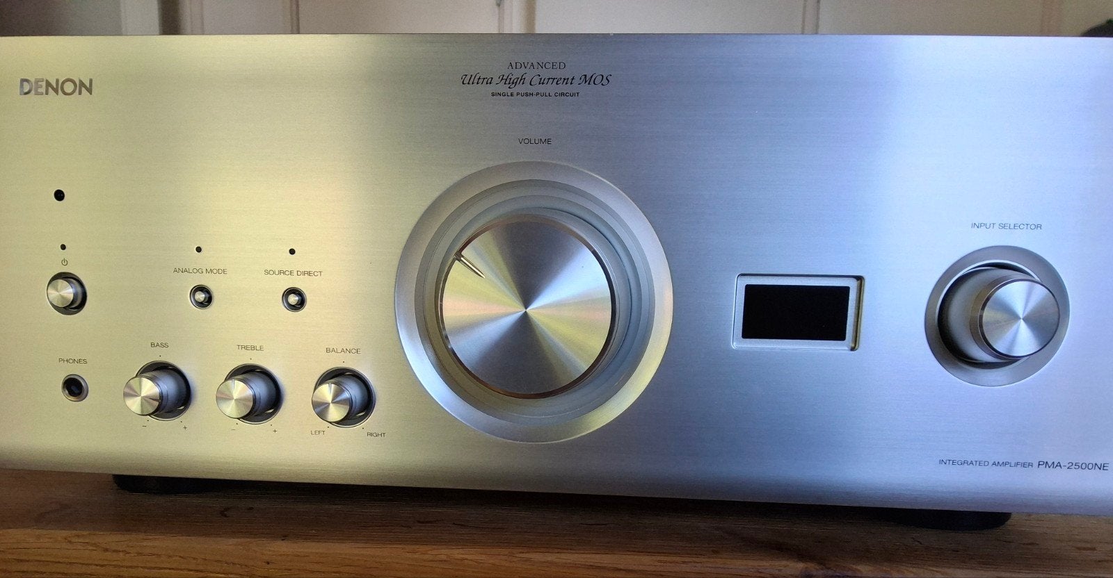 Denon PMA-2500NE Geïntegreerde Versterker, Denon, Ophalen of Verzenden, Zo goed als nieuw, 60 tot 120 watt