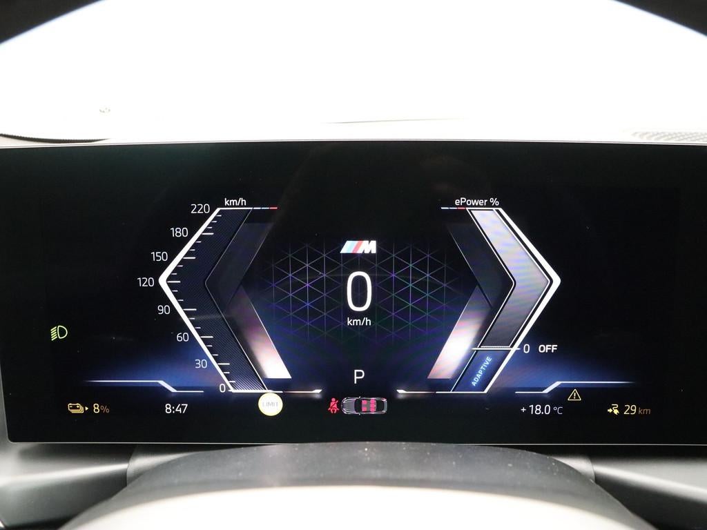 BMW i4 eDrive35 M Sport Edition 70 kWh (bj 2025, automaat), Auto's, BMW, Achterwielaandrijving, Zwart, Met garantie (alle), Blauw