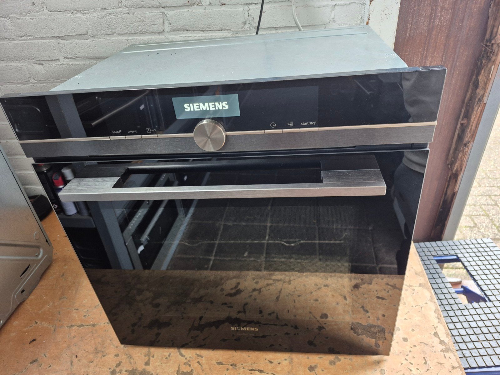NIEUW MODEL SIEMENS STUDIOLINE HS836GTB6 HETELUCHT + STOOM, Witgoed en Apparatuur, Gebruikt, Hete lucht, Info@siemens.nl, 60 cm of meer