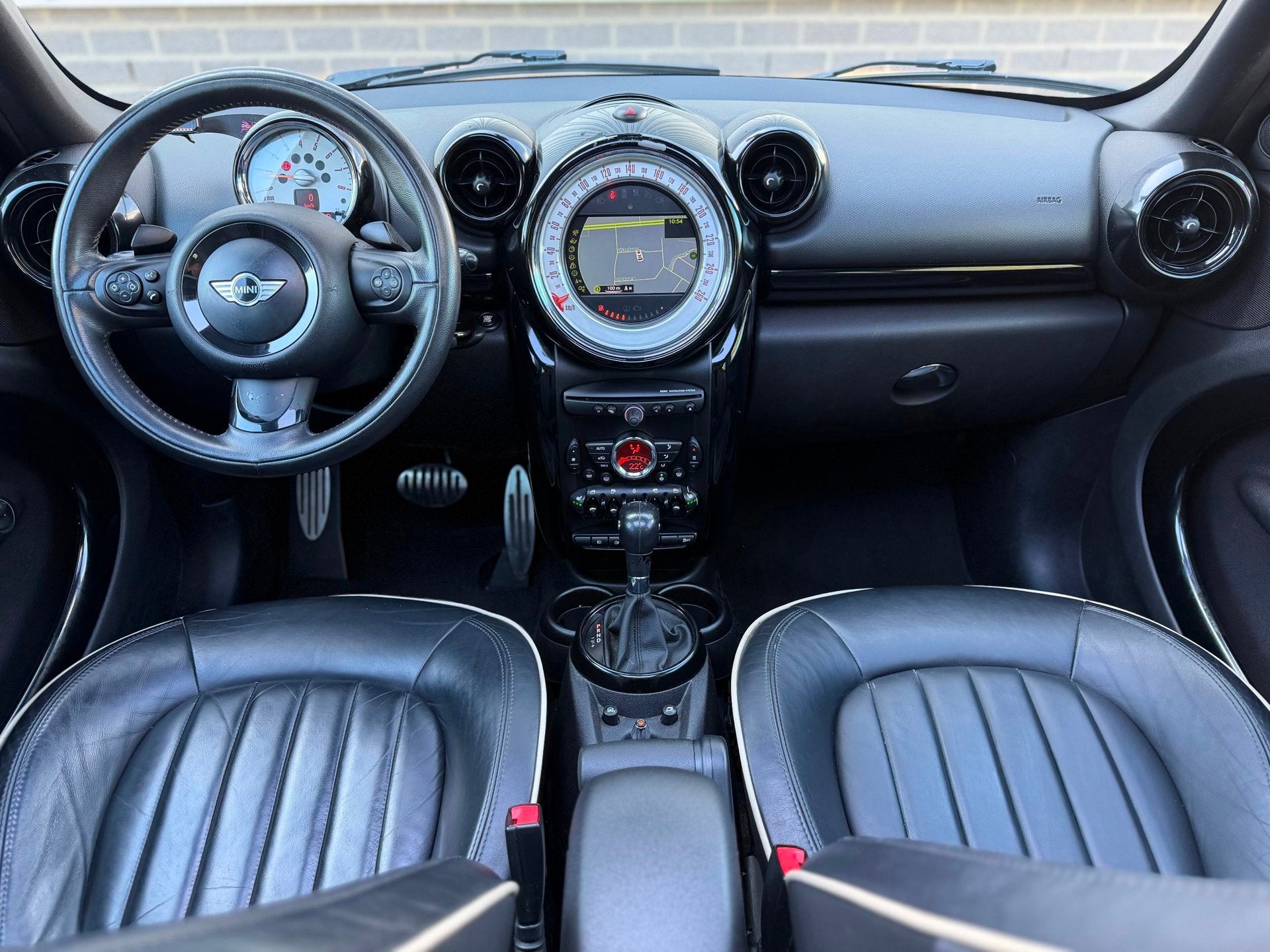 Mini Mini Countryman 1.6 Cooper S ALL4 Chili |Automaat|Pano|, Auto's, 1380 kg, Gebruikt, Zwart, Zwart
