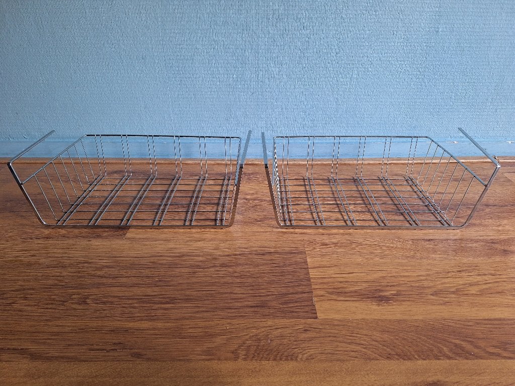 Twee RVS Metalen Sokkenmanden, Huis en Inrichting, Met opbergruimte, Ophalen of Verzenden, Zo goed als nieuw, Metaal