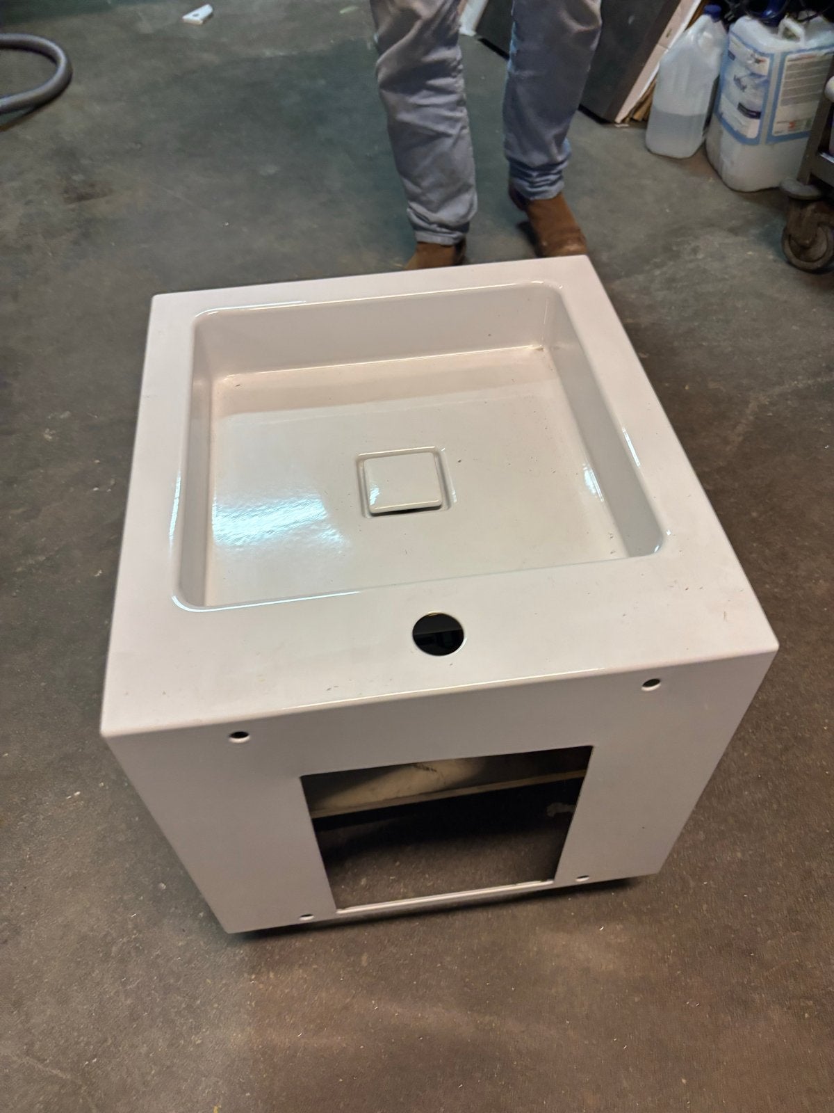 Wasbak met ombouw - Nieuw design, Ophalen of Verzenden, Nieuw, Met douche