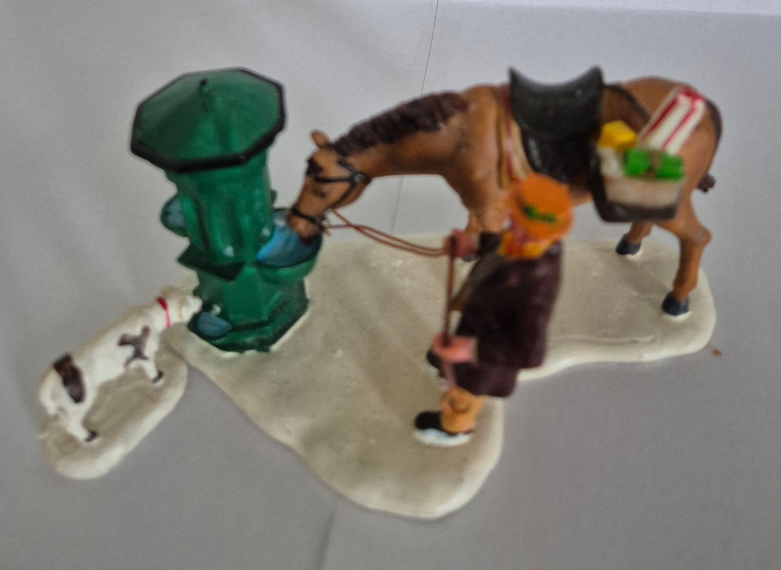 Lemax set figuren kerstdorp Horse Trough, Diversen, Ophalen, Gebruikt