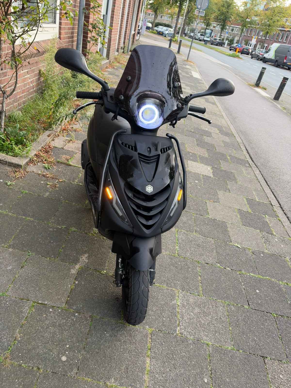 Piaggio Zip 50cc Brom 4t, Fietsen en Brommers, Ophalen, Zo goed als nieuw, Benzine, Zip