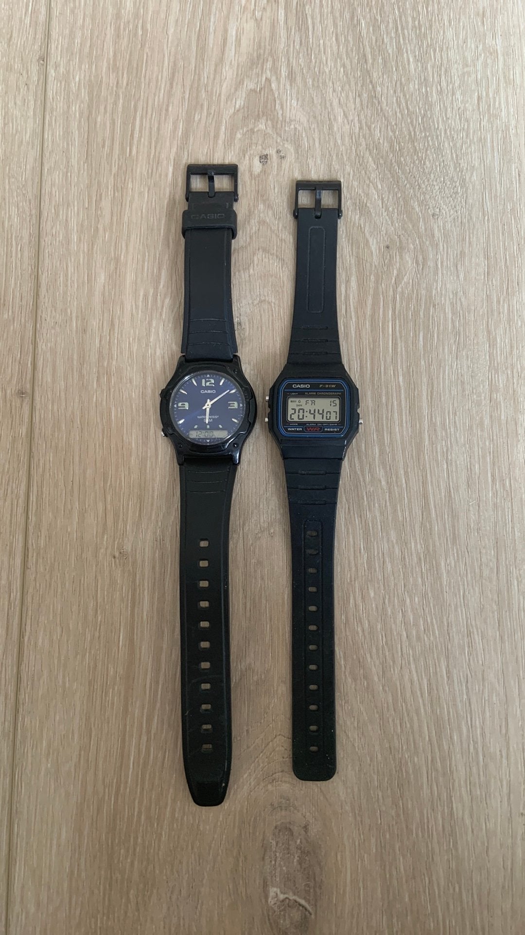 2 x Vintage Casio herenhorloges/ horloge, Sieraden, Tassen en Uiterlijk, Horloges | Heren, Casio, Kunststof, Gebruikt, Polshorloge