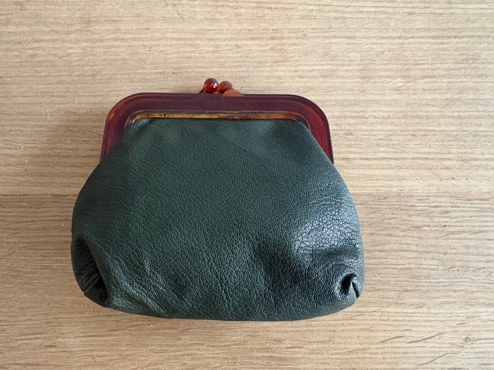 Mooie vintage groen leren knip portemonnee, Ophalen of Verzenden, Zo goed als nieuw, Groen