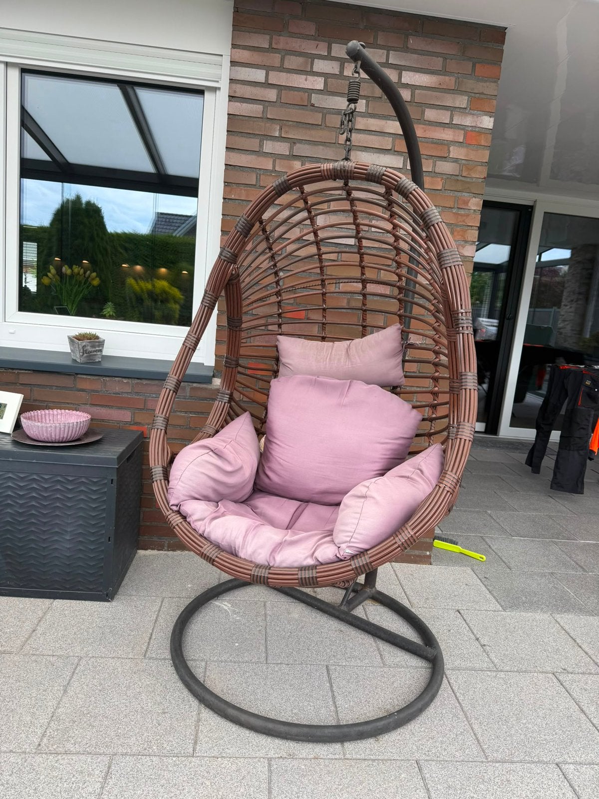 Hangstoel, Ophalen, Zo goed als nieuw