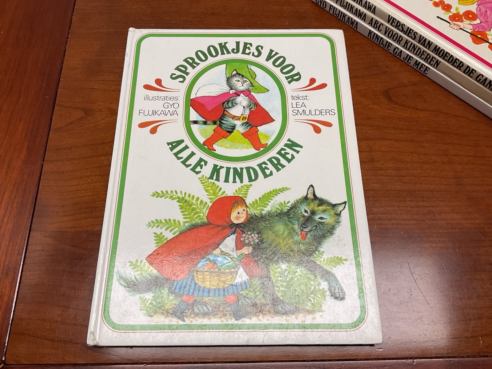 Sprookjes voor alle kinderen - Gyo Fujikawa (1987), Ophalen of Verzenden, Gelezen