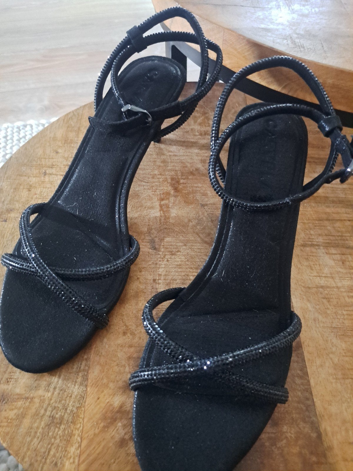 Carvela zeer elegante hakken maat 41, Zwart, Nieuw, Ophalen of Verzenden, Schoenen met hoge hakken