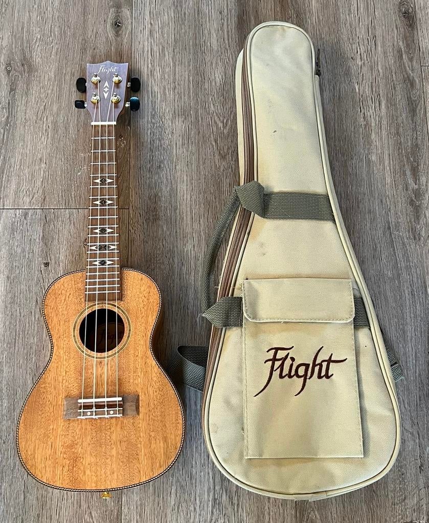 Flight DUC450 Mango Concert, Muziek en Instrumenten, Ophalen of Verzenden, Nieuw, Overige typen, Met koffer