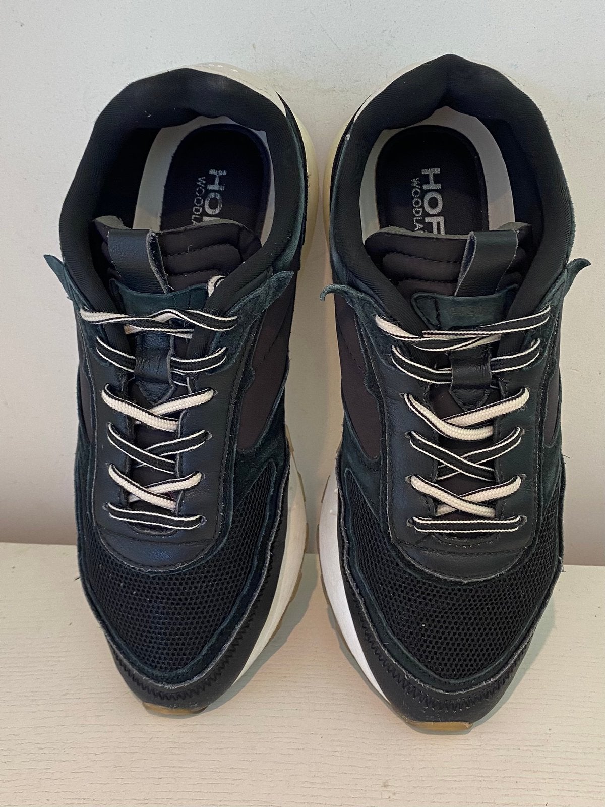 Sneakers Hoff Woodlands. Maat 39. Zwart met wit, Ophalen of Verzenden, Zwart, Sneakers of Gympen