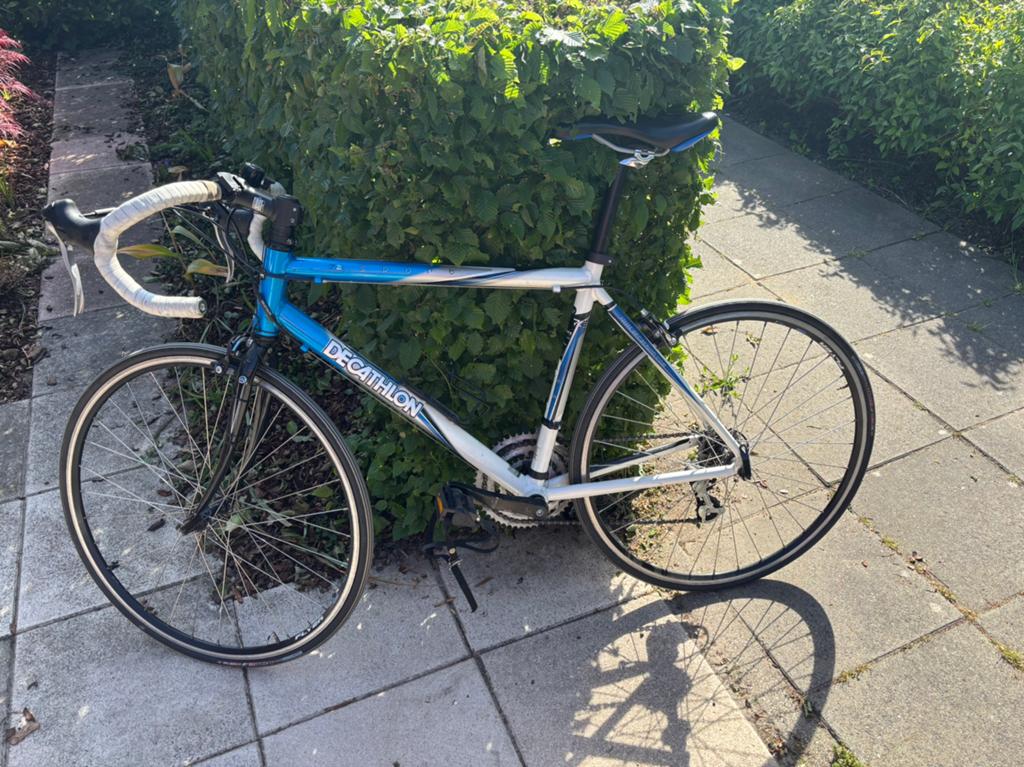 Racefiets jeugd/ tot 1.65 ongeveer, Fietsen en Brommers, Zo goed als nieuw, Meer dan 20 versnellingen, 65 cm of meer, Ophalen