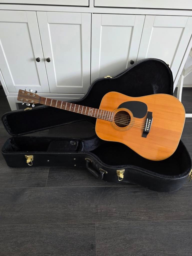 Sigma DM H4 jaren '80, Ophalen of Verzenden, Gebruikt, Western- of Steelstringgitaar, Met koffer