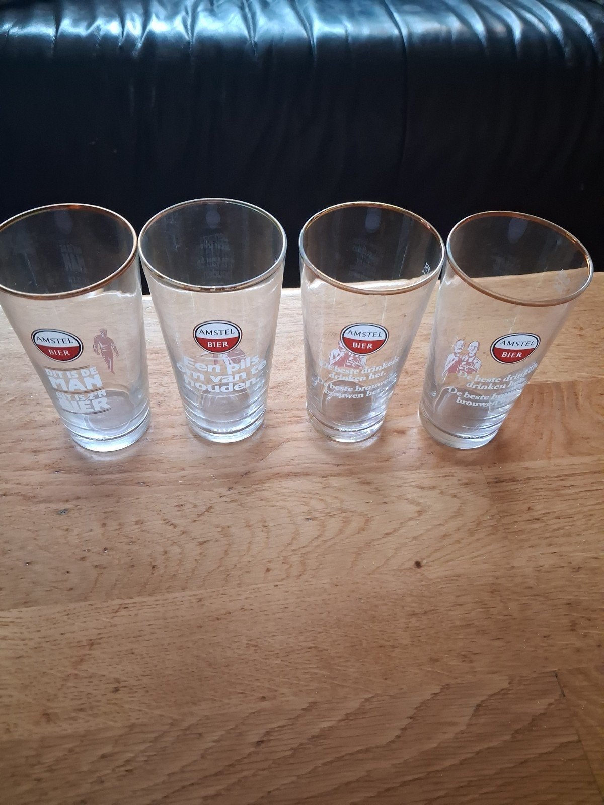 4 bierglazen van amstelbier, Ophalen, Zo goed als nieuw, Bierglas