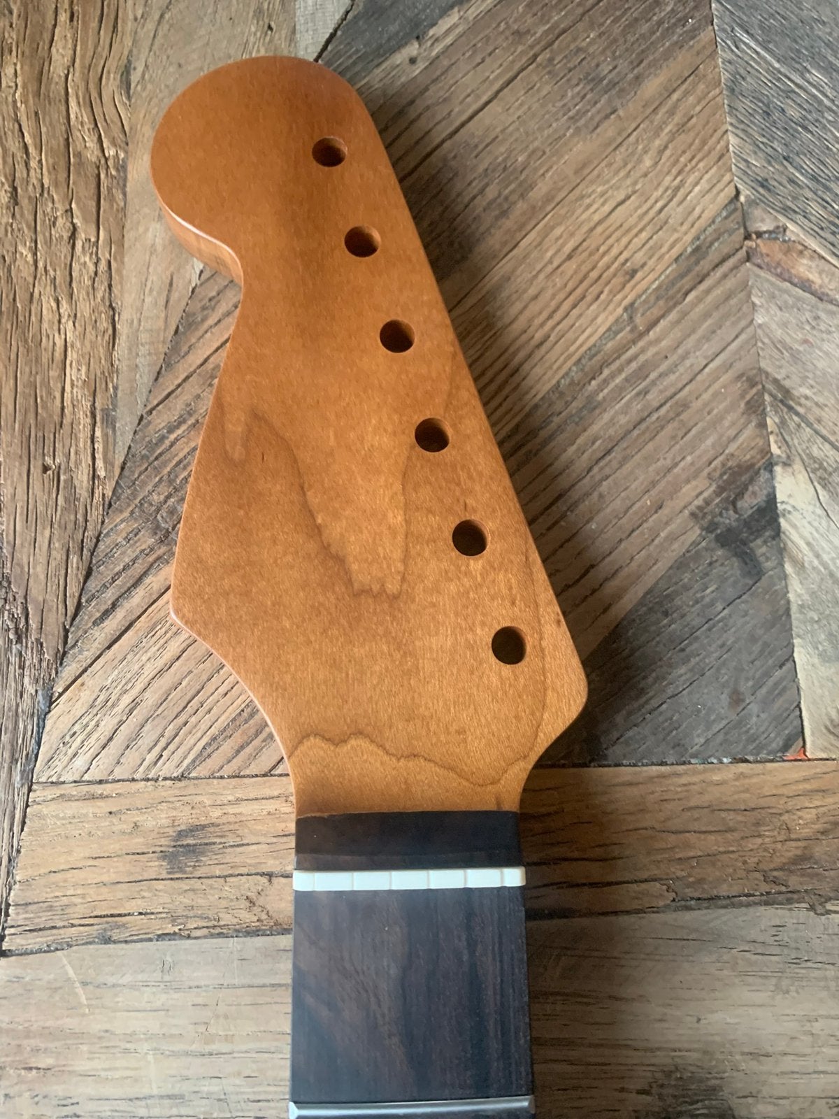 Stratocaster hals Lefty RW toets-21 frets-roasted’ RW1, Verzenden, Geen, Geen, Jpsg